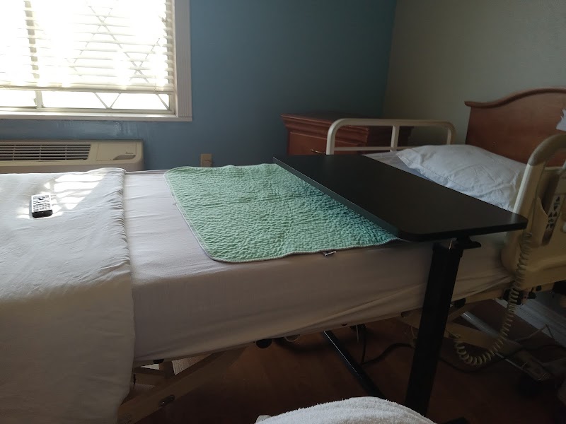 NHC HEALTHCARE, JOPLIN nursing home in JOPLIN, MO - Photo 4 of 5