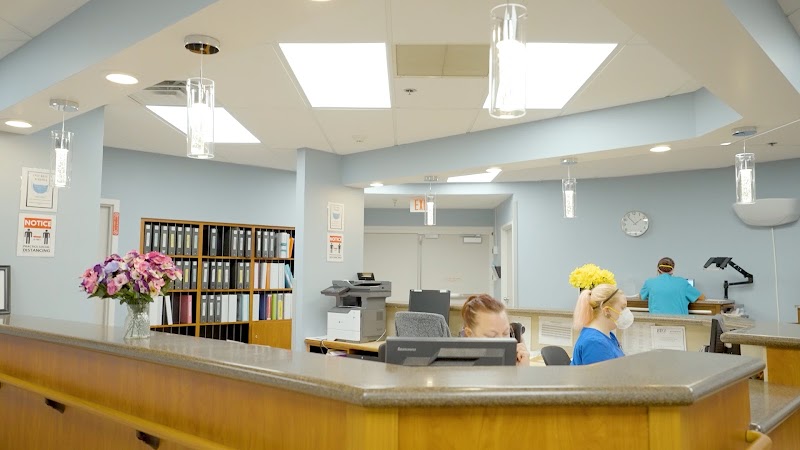 SPRING VALLEY HEALTH & REHABILITATION CENTER nursing home in SPRINGFIELD, MO - Photo 4 of 5