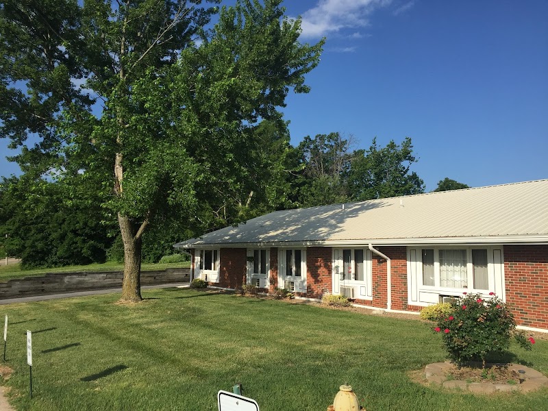 JEFFERSON CITY MANOR CARE CENTER nursing home in JEFFERSON CITY, MO - Photo 5 of 5