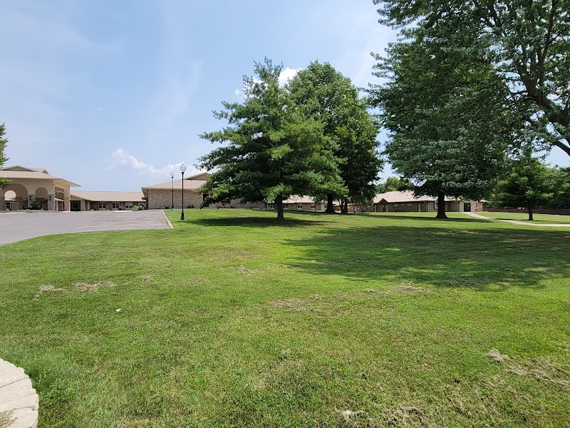 NIXA NURSING & REHAB nursing home in NIXA, MO - Photo 4 of 10