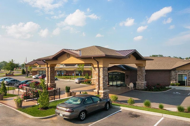 LIFE CARE CENTER OF BRIDGETON nursing home in BRIDGETON, MO - Photo 3 of 5