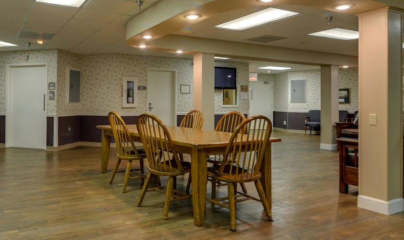 ROCK POINT NURSING CENTER nursing home in BIRCH TREE, MO - Photo 4 of 5