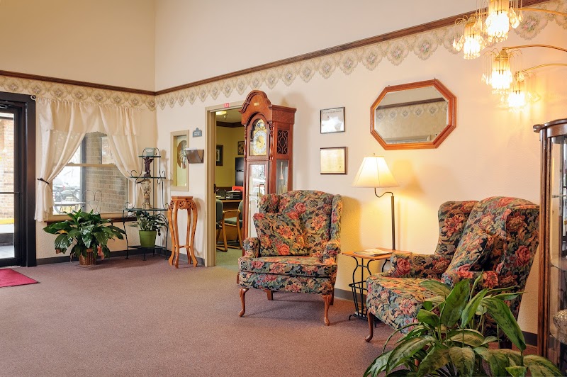 LIFE CARE CENTER OF BROOKFIELD nursing home in BROOKFIELD, MO - Photo 3 of 5