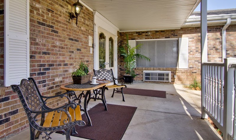 CLARK'S MOUNTAIN NURSING CENTER nursing home in PIEDMONT, MO - Photo 2 of 10