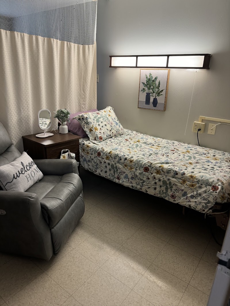 AVALON VIEW HEALTH AND WELLNESS nursing home in LIBERTY, MO - Photo 5 of 5