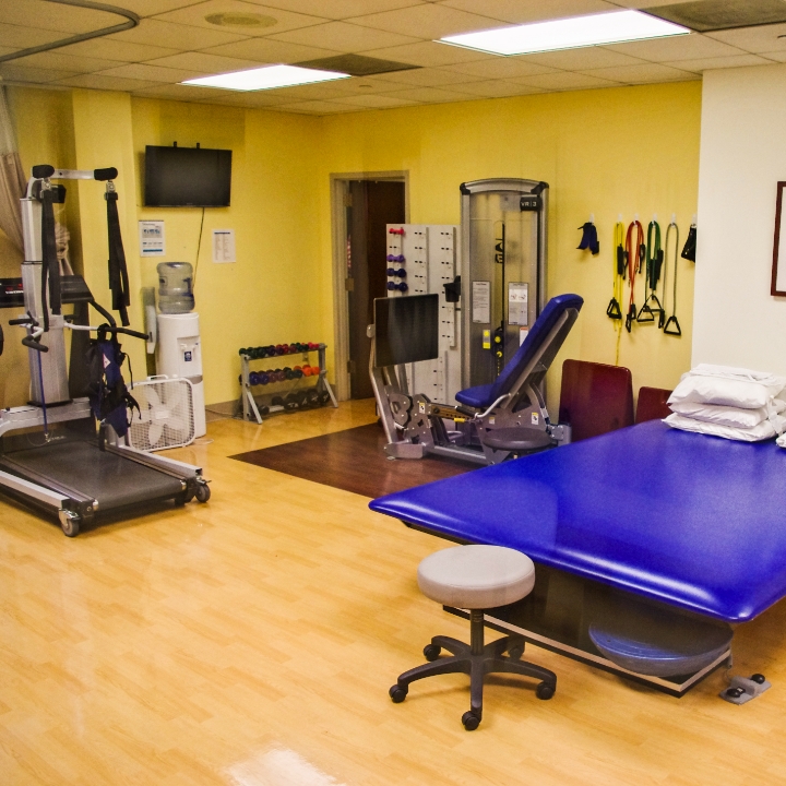 BARNES-JEWISH EXTENDED CARE nursing home in SAINT LOUIS, MO - Photo 4 of 6