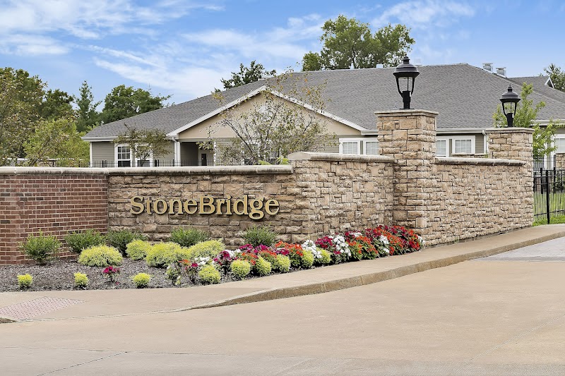 STONEBRIDGE MARYLAND HEIGHTS nursing home in MARYLAND HEIGHTS, MO - Photo 3 of 5