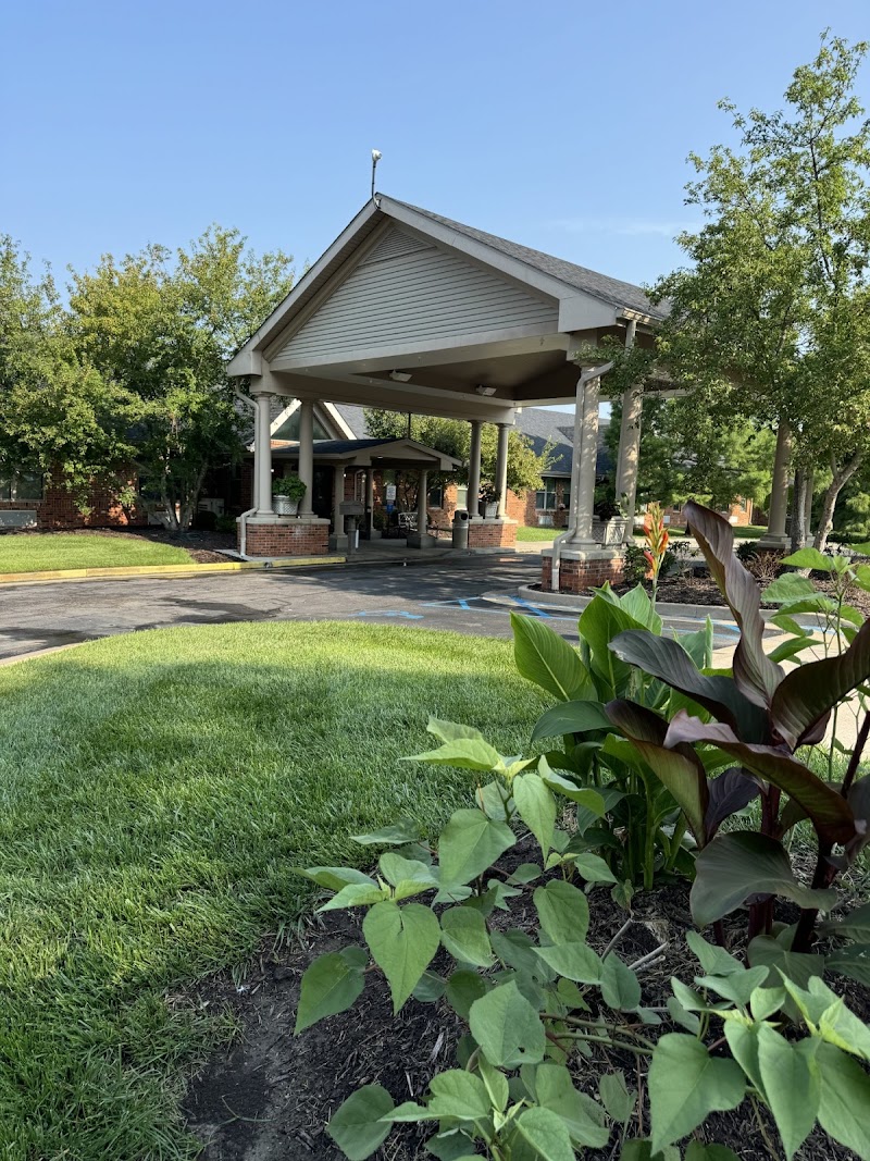 BLUFFS, THE nursing home in COLUMBIA, MO - Photo 3 of 5