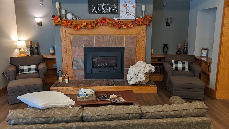 BLUFFS, THE nursing home in COLUMBIA, MO - Photo 5 of 5