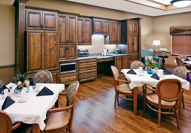 MAPLES HEALTH AND REHABILITATION, THE nursing home in SPRINGFIELD, MO - Photo 4 of 10