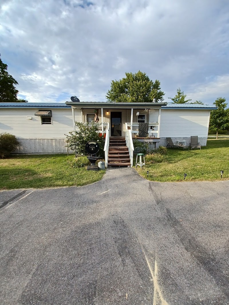 BIG SPRING CARE CENTER FOR REHAB AND HEALTHCARE nursing home in HUMANSVILLE, MO - Photo 5 of 5