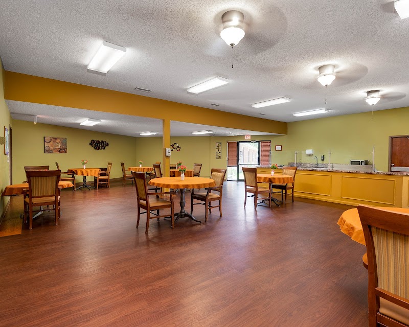 MARSHFIELD CARE CENTER FOR REHAB AND HEALTHCARE nursing home in MARSHFIELD, MO - Photo 4 of 5