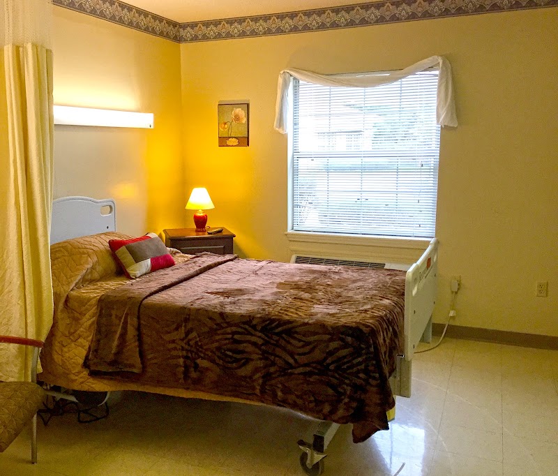 ATRIUM PLACE HEALTH AND REHABILITATION nursing home in SAINT LOUIS, MO - Photo 5 of 5