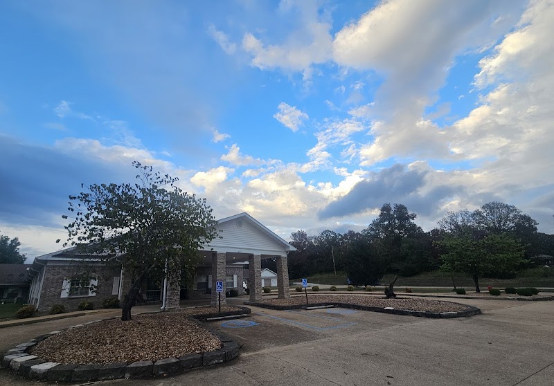 FORSYTH CARE CENTER nursing home in FORSYTH, MO - Photo 2 of 6