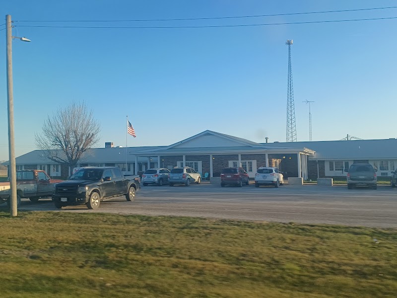 LA BELLE MANOR CARE CENTER nursing home in LA BELLE, MO - Photo 2 of 3