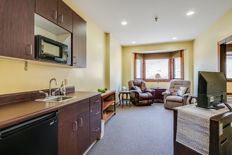 STONEBRIDGE HERMANN nursing home in HERMANN, MO - Photo 2 of 10