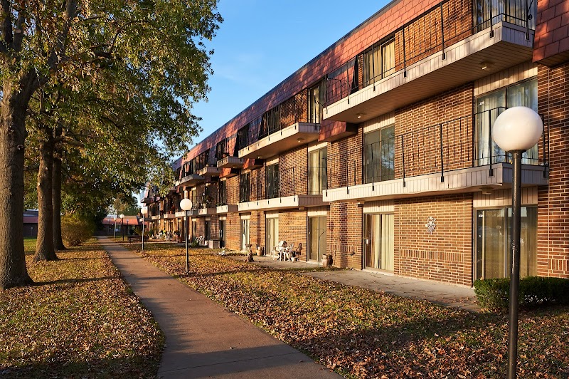 MEYER CARE CENTER nursing home in HIGGINSVILLE, MO - Photo 2 of 5