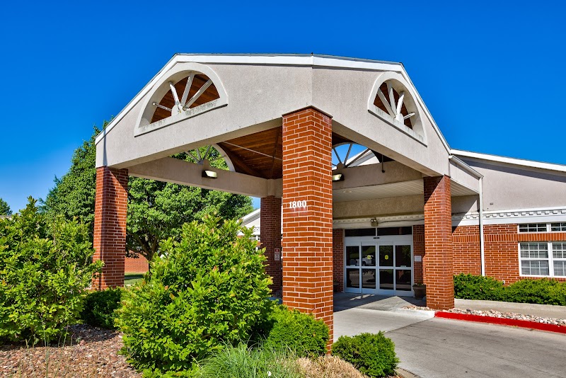 REHABILITATION CENTER OF INDEPENDENCE, THE nursing home in INDEPENDENCE, MO - Photo 2 of 5