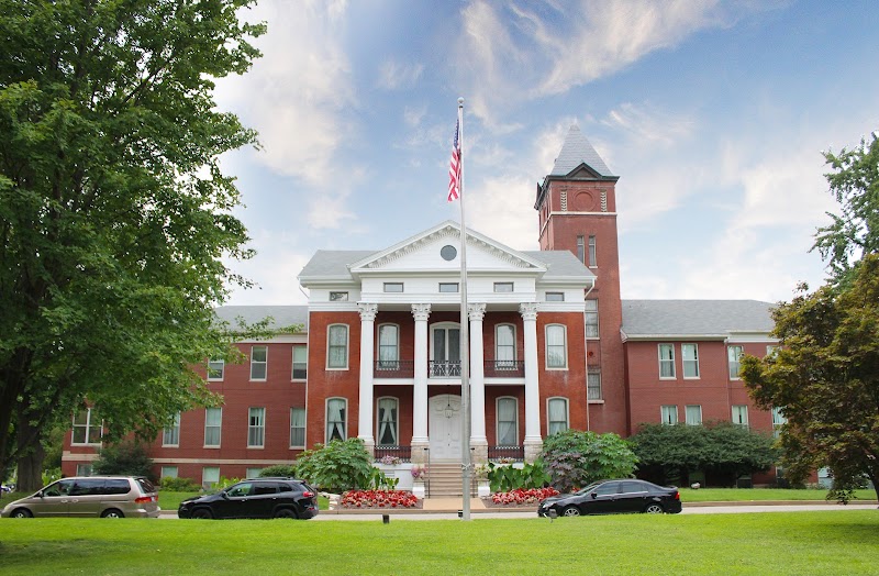 BEAUVAIS REHAB AND HEALTHCARE CENTER nursing home in SAINT LOUIS, MO - Photo 5 of 5