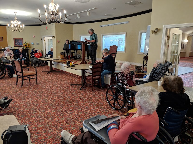 WILSHIRE AT LAKEWOOD REHAB CENTER nursing home in LEES SUMMIT, MO - Photo 3 of 5