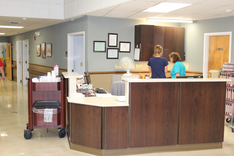 TIFFANY HEIGHTS nursing home in MOUND CITY, MO - Photo 3 of 5