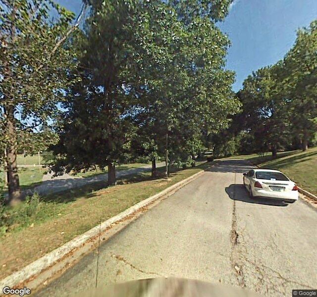 OZARK NURSING AND CARE CENTER nursing home in OZARK, MO - Photo 2 of 2