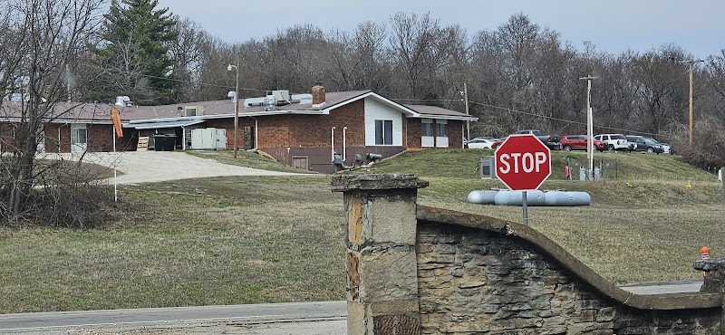 RICHLAND CARE CENTER INC nursing home in RICHLAND, MO - Photo 2 of 3