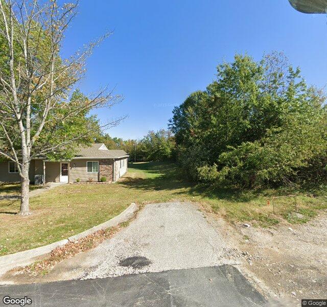 FULTON MANOR CARE CENTER nursing home in FULTON, MO - Photo 2 of 2