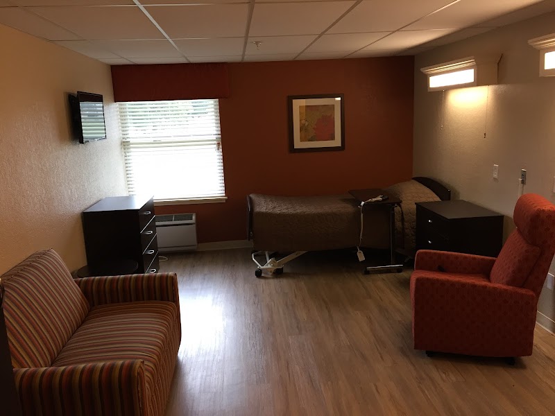 SOUTHGATE LIVING CENTER nursing home in CARUTHERSVILLE, MO - Photo 2 of 3