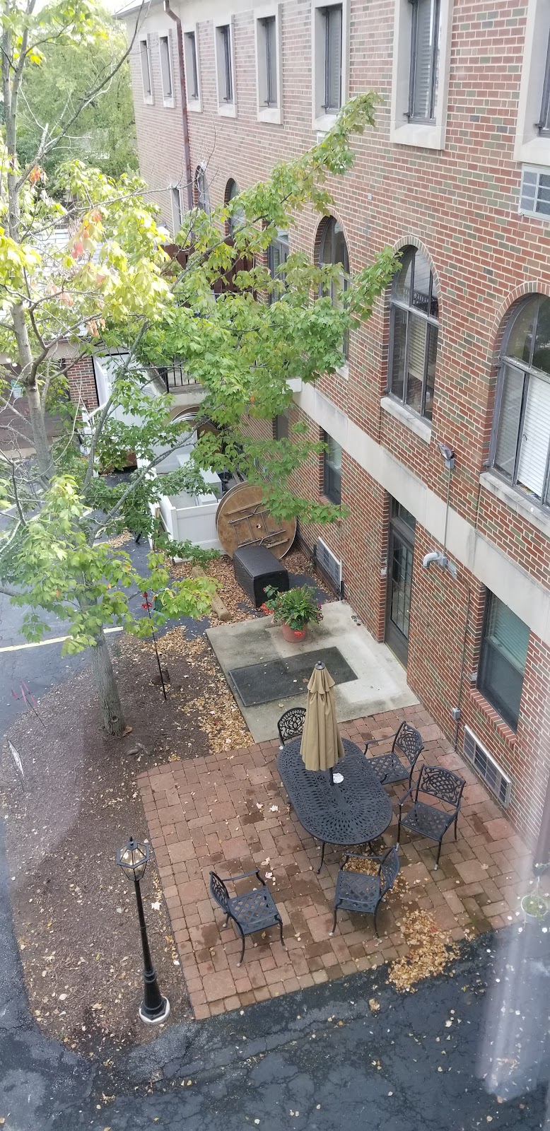 MOUNT CARMEL SENIOR LIVING - ST CHARLES, LLC nursing home in SAINT CHARLES, MO - Photo 5 of 5