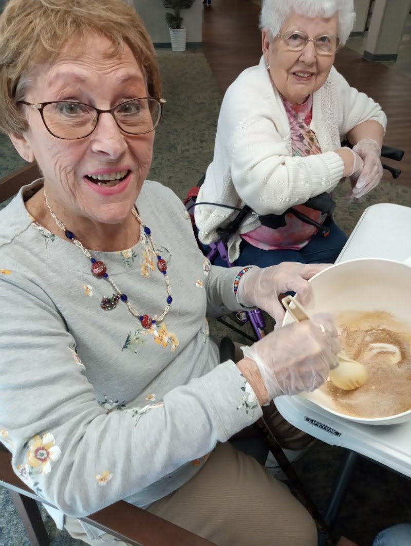 ROSEWOOD REHAB AND HEALTHCARE CENTER nursing home in INDEPENDENCE, MO - Photo 4 of 5