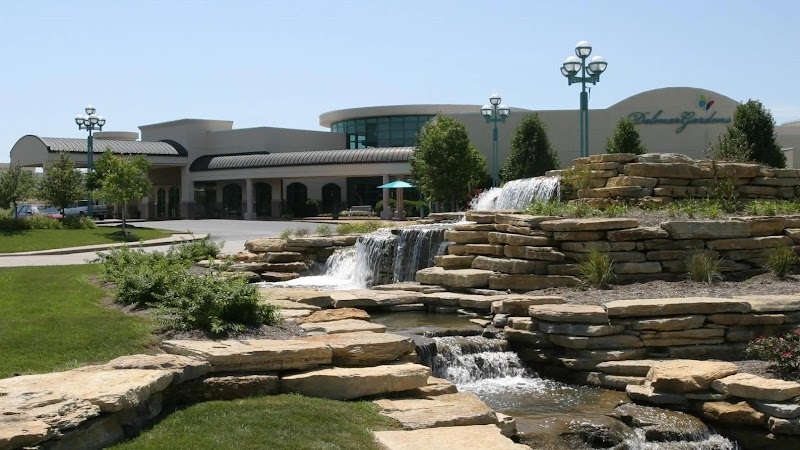 DELMAR GARDENS OF O'FALLON nursing home in O FALLON, MO - Photo 2 of 5