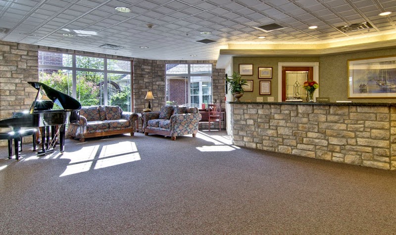 NEIGHBORHOODS AT QUAIL CREEK, THE nursing home in SPRINGFIELD, MO - Photo 4 of 5