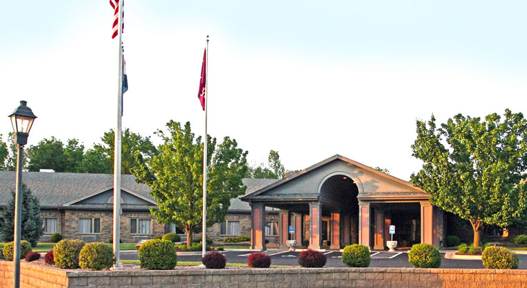 MANOR AT ELFINDALE, THE nursing home in SPRINGFIELD, MO - Photo 2 of 2