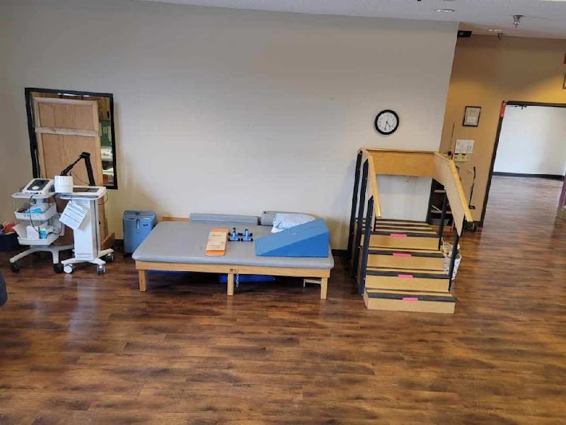 BELLEVIEW CARE CENTER nursing home in SAINT JOSEPH, MO - Photo 3 of 5