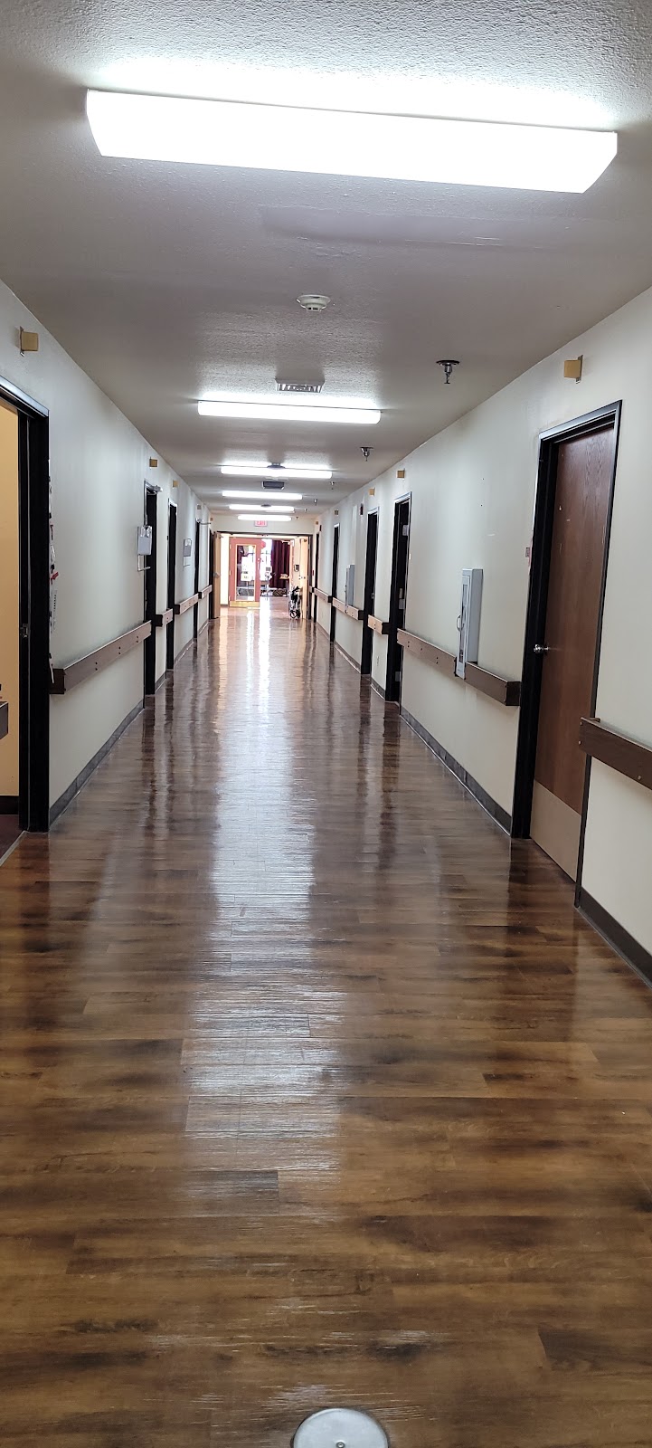 BELLEVIEW CARE CENTER nursing home in SAINT JOSEPH, MO - Photo 4 of 5