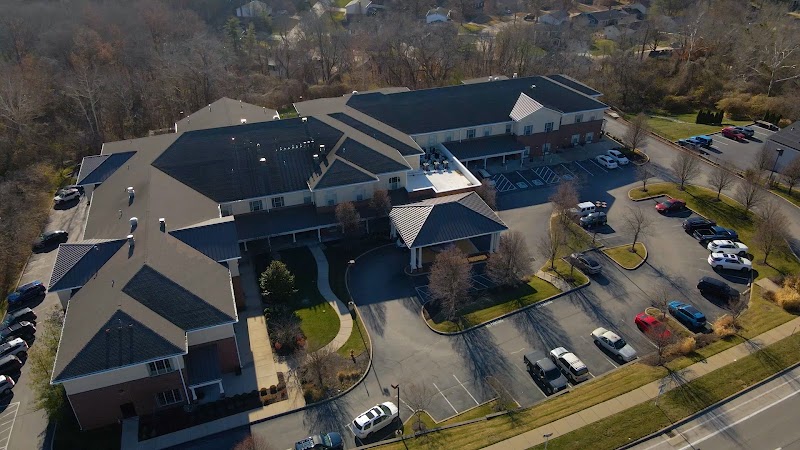 QUARTERS AT DES PERES, THE nursing home in DES PERES, MO - Photo 2 of 5