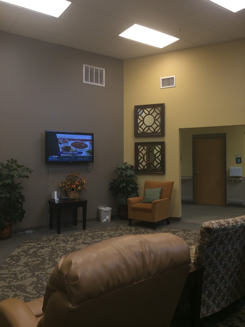 AURORA HEALTH AND REHABILITATION nursing home in ROLLA, MO - Photo 5 of 5
