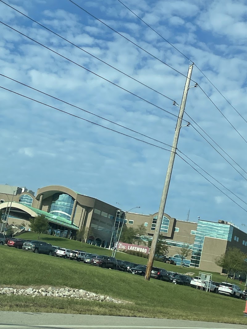 UNIVERSITY HEALTH LAKEWOOD MEDICAL CENTER nursing home in KANSAS CITY, MO - Photo 3 of 5