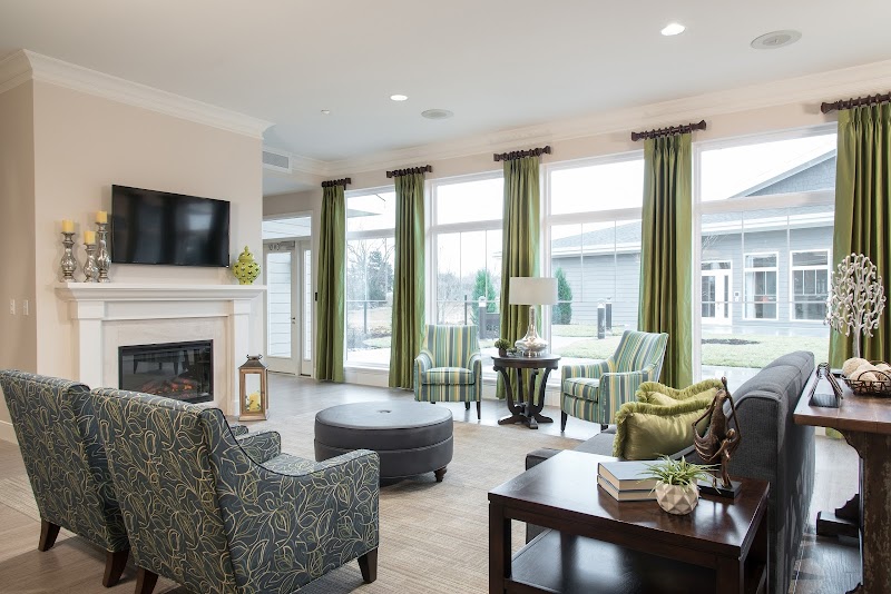 COTTAGES OF LAKE ST LOUIS nursing home in LAKE SAINT LOUIS, MO - Photo 4 of 10