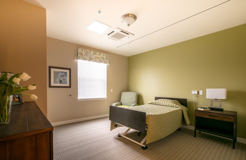 COTTAGES OF LAKE ST LOUIS nursing home in LAKE SAINT LOUIS, MO - Photo 5 of 10