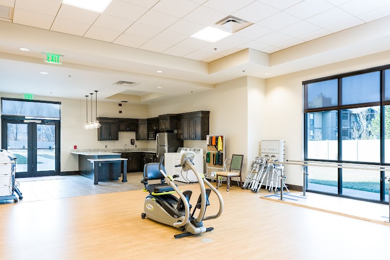 SUNTERRA SPRINGS INDEPENDENCE nursing home in INDEPENDENCE, MO - Photo 3 of 10