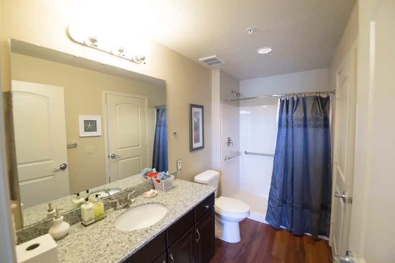 MCCRITE PLAZA AT BRIARCLIFF SKILLED FACILITY nursing home in KANSAS CITY, MO - Photo 4 of 5