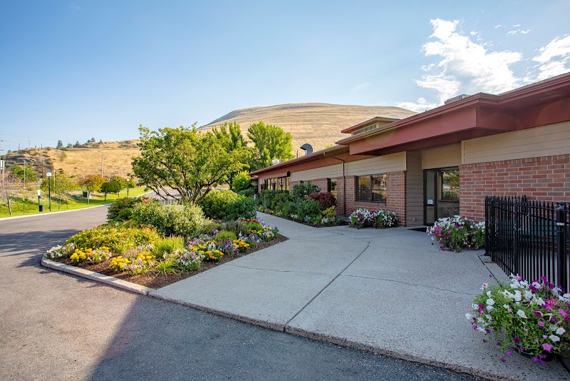 RIVERSIDE HEALTH & REHABILITATION nursing home in MISSOULA, MT - Photo 3 of 5