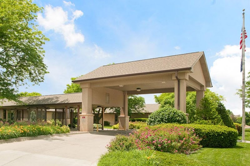 Life Care Center of Omaha nursing home in Omaha, NE - Photo 2 of 5