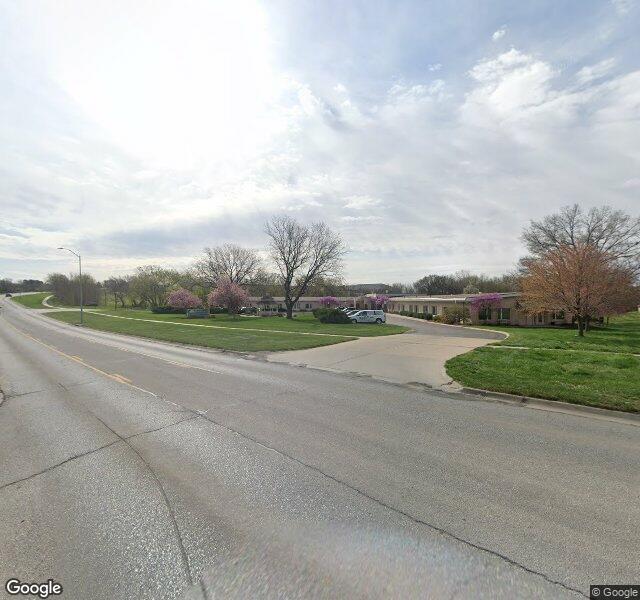 Holmes Lake Rehabilitation & Care Center nursing home in Lincoln, NE - Photo 2 of 2