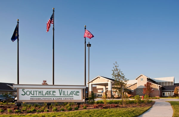 Southlake Village Rehabilitation & Care Center nursing home in Lincoln, NE - Photo 3 of 10