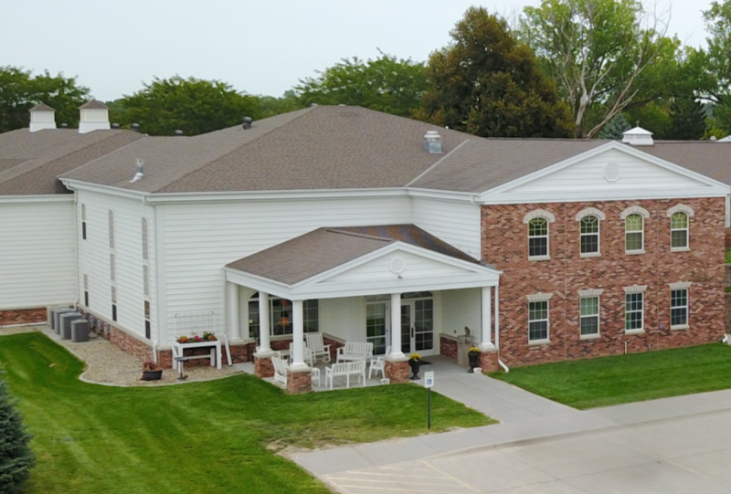 Nye Summit nursing home in Louisville, NE - Photo 2 of 5