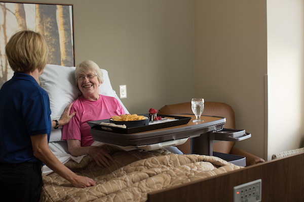 Hillcrest Firethorn nursing home in Lincoln, NE - Photo 4 of 5