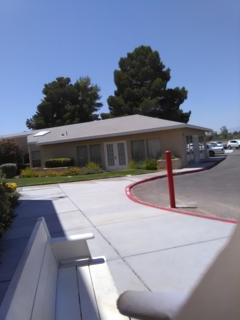 EL JEN SKILLED CARE nursing home in LAS VEGAS, NV - Photo 3 of 5
